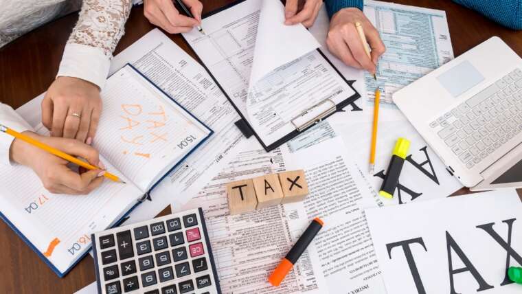 Annual Business filing services USA | Company annual filing service in USA | Tax filing for LLC in USA | State tax filing Service Provider Company in USA | Payroll tax filing services in USA | Owned business compliance Service USA | Sales tax filing services USA | USA company compliance experts | Business setup and tax compliance service in USA | EZ Corporates annual filing service provider company USA | EZ Corporates